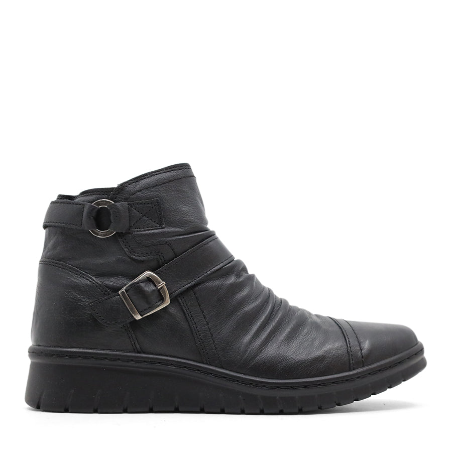 BLACK LEATHER ANKLE BOOT WITH DECORATIVE BUCKLE AND SIDE ZIP