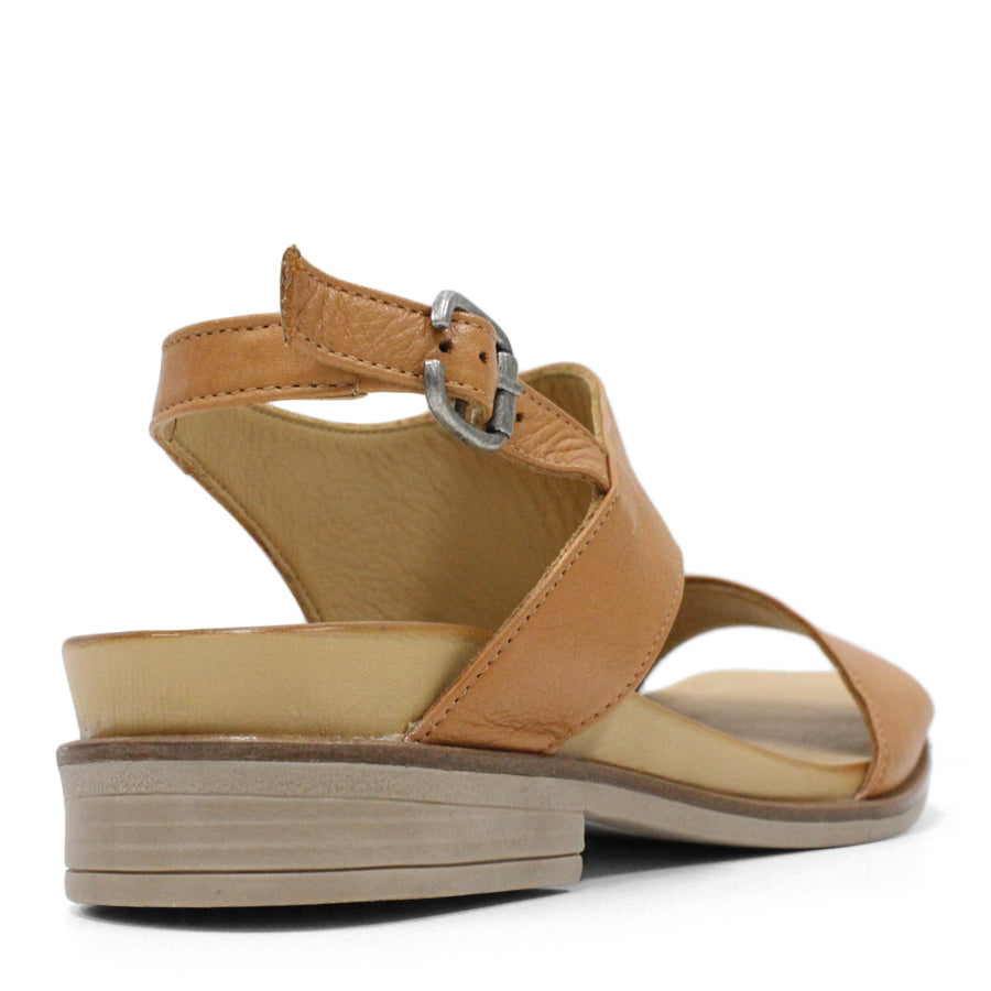 BACK VIEW TAN SANDAL WITH SQAURE TOE AND ADJUSTABLE BUCKLE 