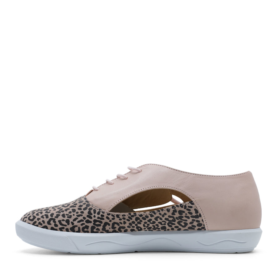 SIDE VIEW OF PINK CASUAL LACE UP SHOE WITH LEOPARD PRINT FRONT AND SIDE CUT OUTS