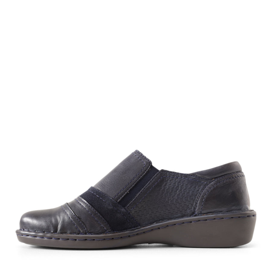 TESSELLI GIBSON CASUAL SHOE