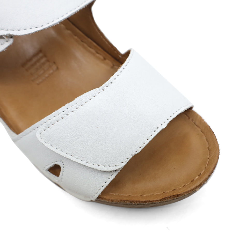 TESSELLI ELLEN FLAT SANDALS