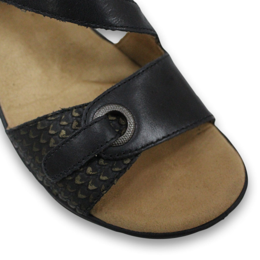 FRONT VIEW OF BLACK MID HEEL WITH Y BACK STRAP, WHITE SOLE