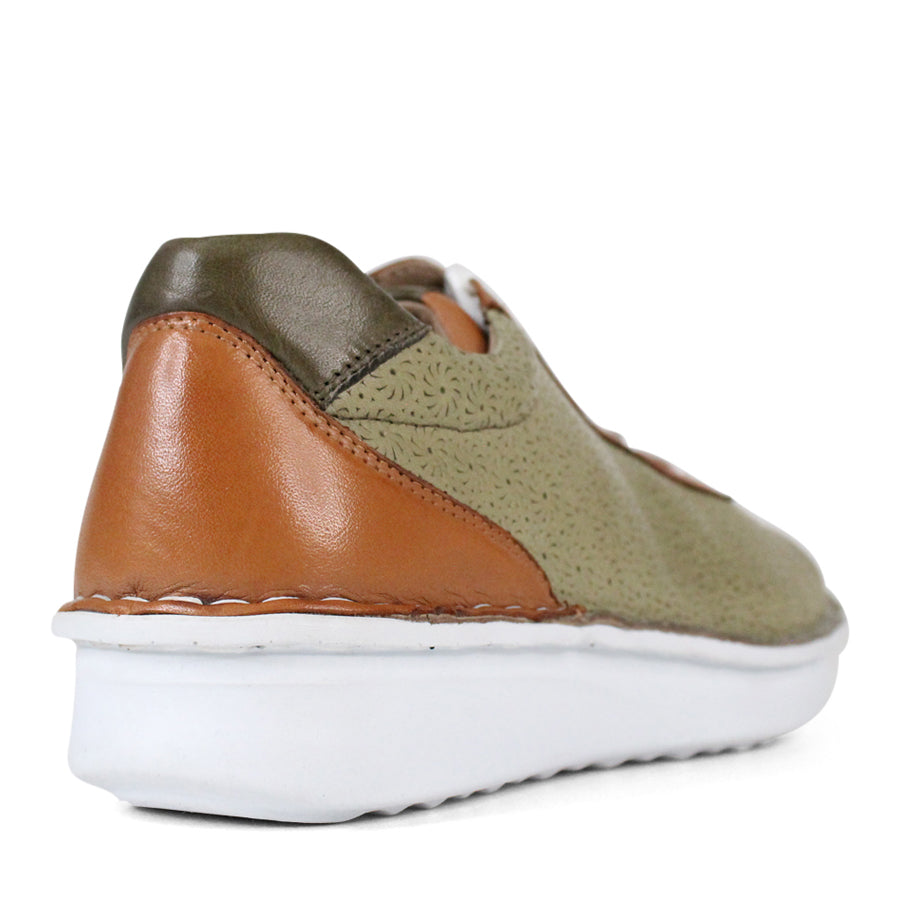 BACK VIEW OF PATTERNED GREEN LEATHER LACE UP SNEAKER WITH TAN PANELS AND WHITE SOLE 