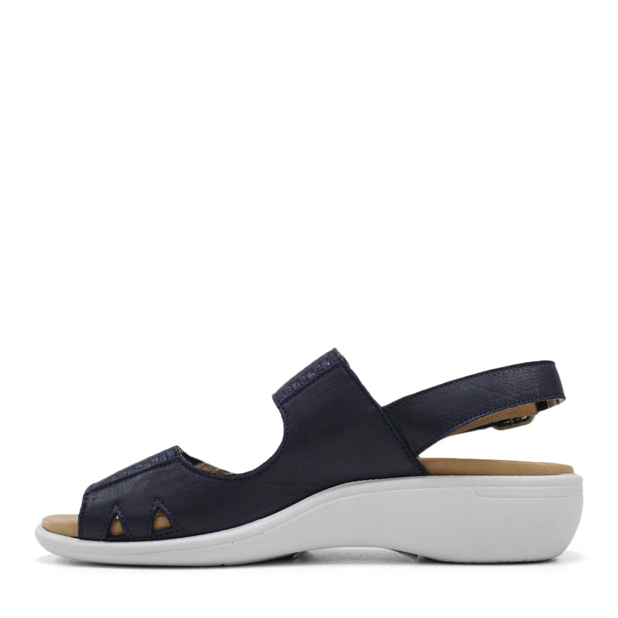 SIDE VIEW OF NAVY Y BACK SANDAL WITH BUCKLE AND CUT OUT DETAILLING NEAR TOES