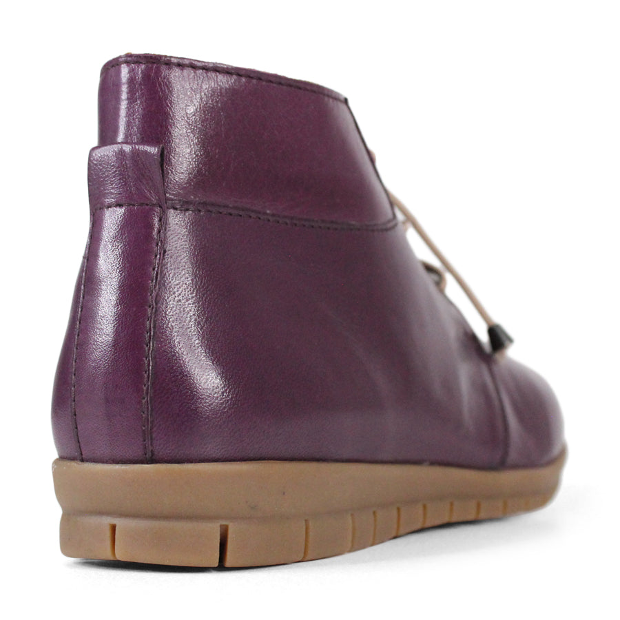 BACK VIEW PURPLE LACE UP ANKLE BOOT 