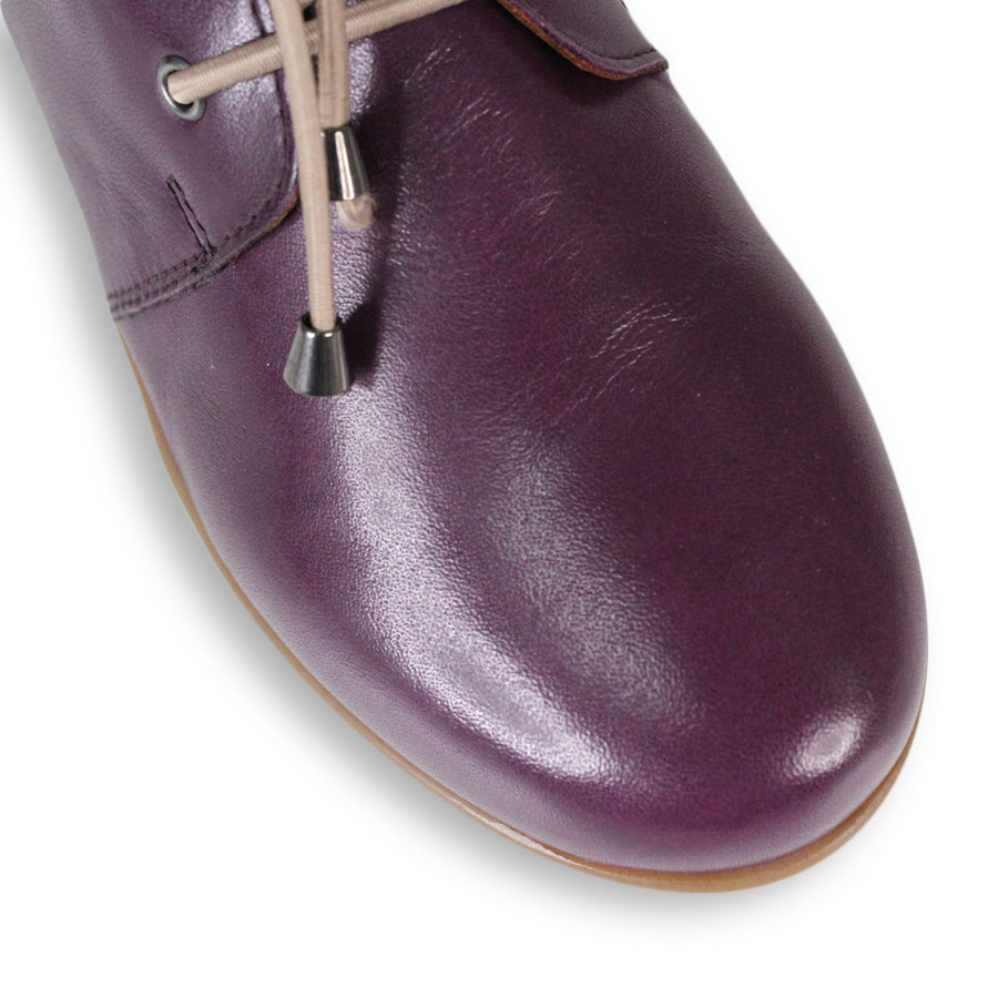 FRONT VIEW PURPLE LACE UP ANKLE BOOT 
