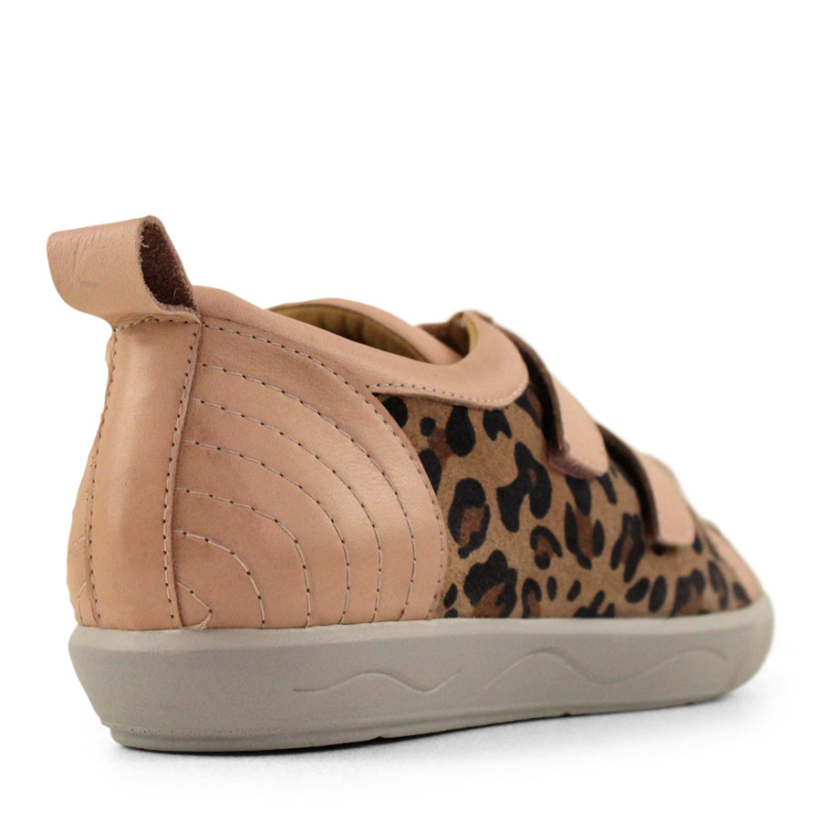 BACK VIEW OF PINK CASUAL SHOE WITH TWO VELCRO STRAPS AND LEOPARD PRINT PANELLING