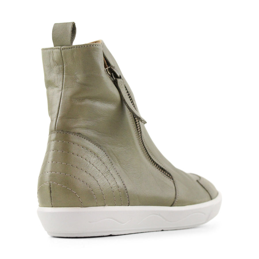 BACK VIEW OF GREEN ZIP UP ANKLE BOOT WITH WHITE SOLE 