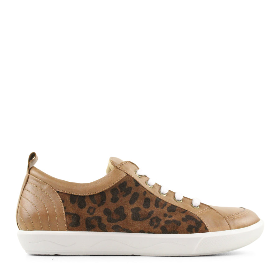 SIDE VIEW OF BROWN LACE UP SNEAKER WITH LEOPARD PRINT PANELS ON THE SIDES 