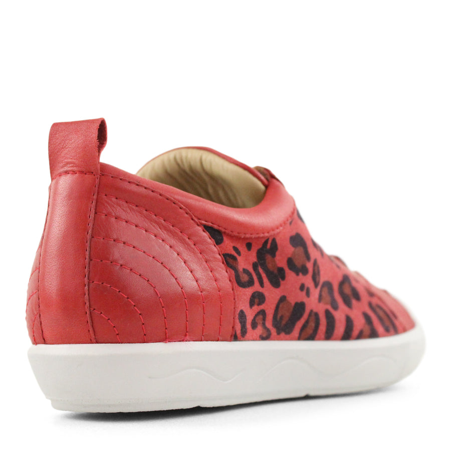 BACK VIEW OF RED LACE UP SNEAKER WITH LEOPARD PRINT PANELS ON THE SIDES 