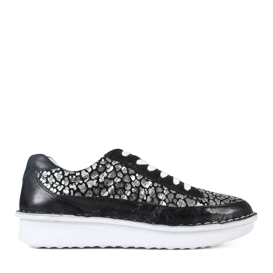 SIDE VIEW OF BLACK LACE UP SNEAKER WITH METALLIC LEOPARD PRINT DETAILING ON SIDE AND FRONT PANELS. WHITE SOLE 