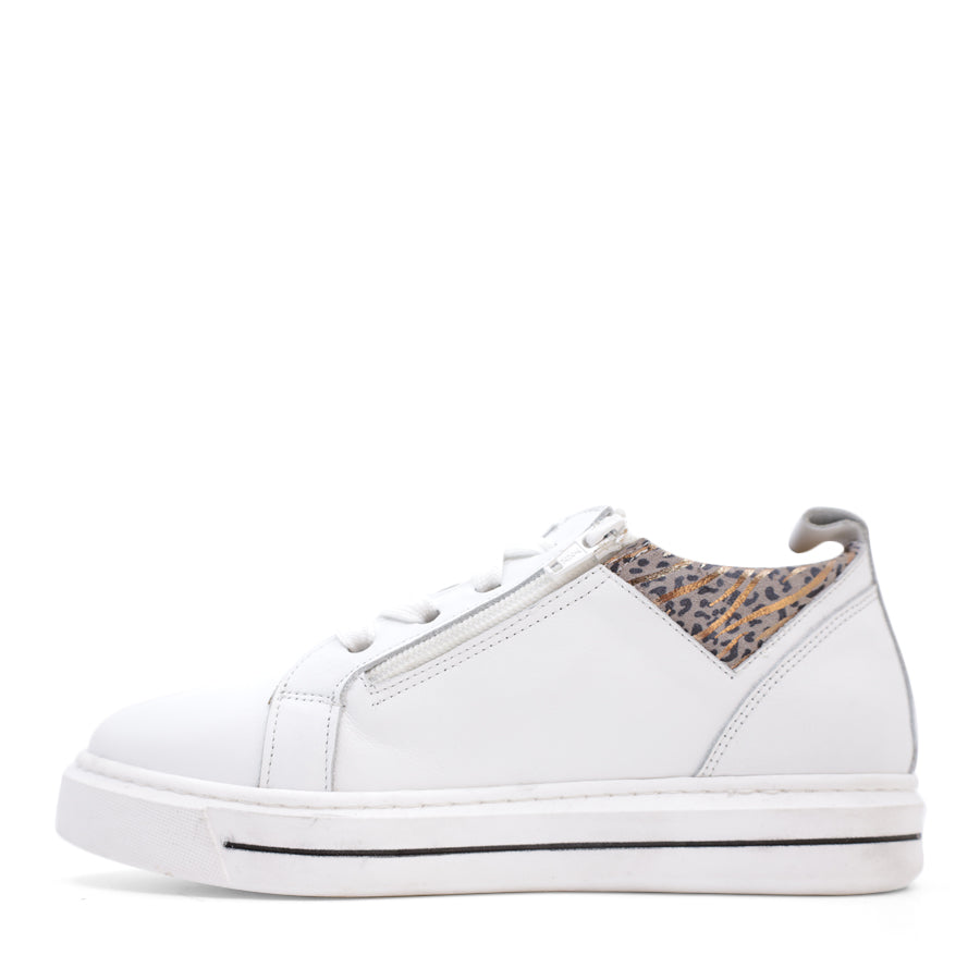 SIDE VIEW OF WHITE CASUAL LACE UP SHOE WITH SMALL LEOPARD AND GOLD DETAIL ON THE SIDES WITH WHITE LACES 