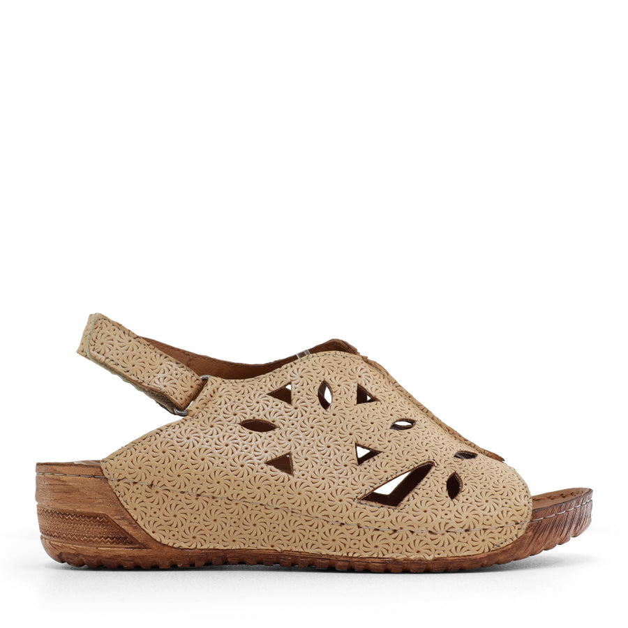SIDE VIEW OF BEIGE LEATHER SLINGBACK SANDAL 