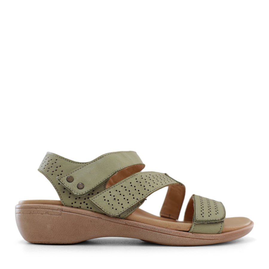 SIDE VIEW OF GREEN SANDAL WITH 3 ADJUSTABLE STRAPS AND PERFORATED DETAILLING 