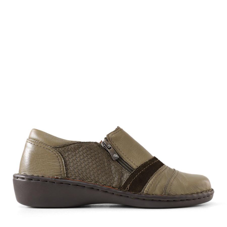 Outside side view, Black, Functional zipper closure, Synthetic outsole, 3cm heel height,  Black stitching at the top of the sole