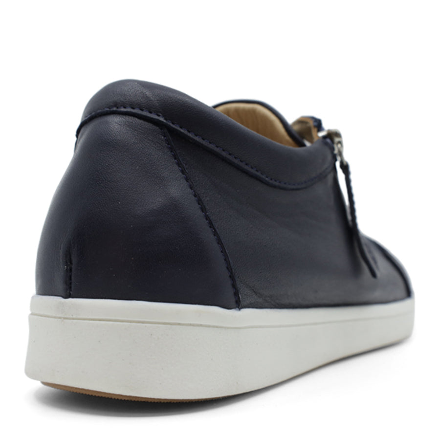 BACK VIEW OF NAVY LACE UP SNEAKER WITH SIDE ZIP AND WHITE SOLE 