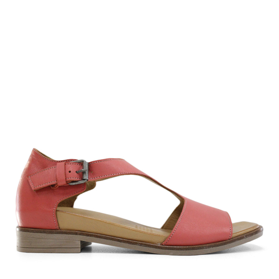 SIDE VIEW ORANGE T BAR SANDAL WITH SQAURE TOE AND ADJUSTABLE BUCKLE 