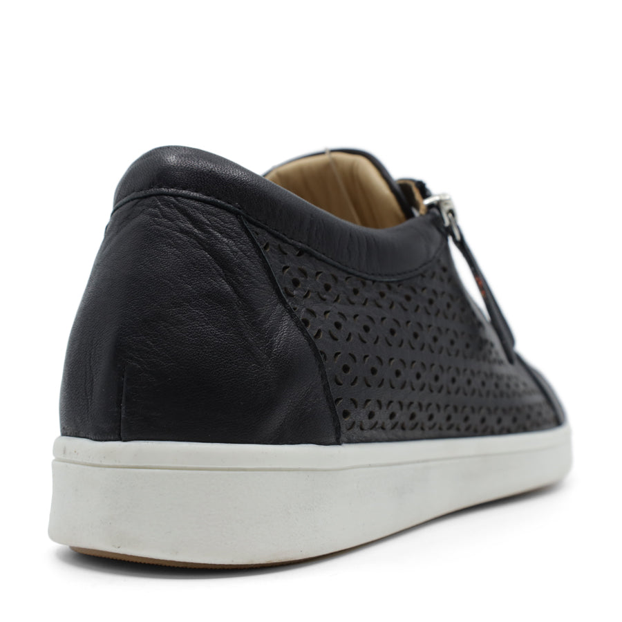 BACK VIEW OF BLACK LACE UP SNEAKER WITH SIDE ZIP AND WHITE SOLE. PERFORATED DETAIL ON SIDE PANELS