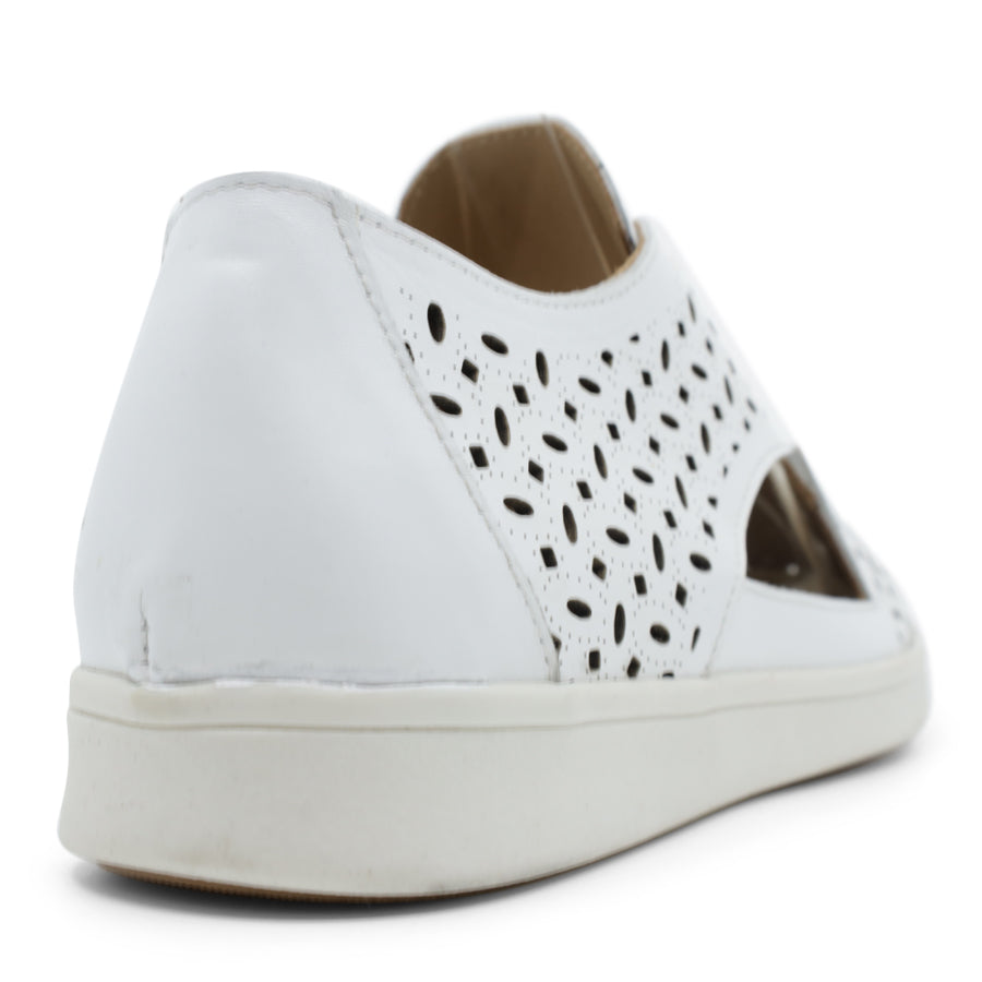 BACK VIEW OF WHITE LACE UP CASUAL SHOE WITH SPECKLE CUT OUT DETAILING 